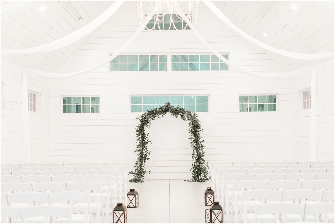 the rosemary barn venue, texas wedding venues, barn wedding inspiration, barn ceremony setup