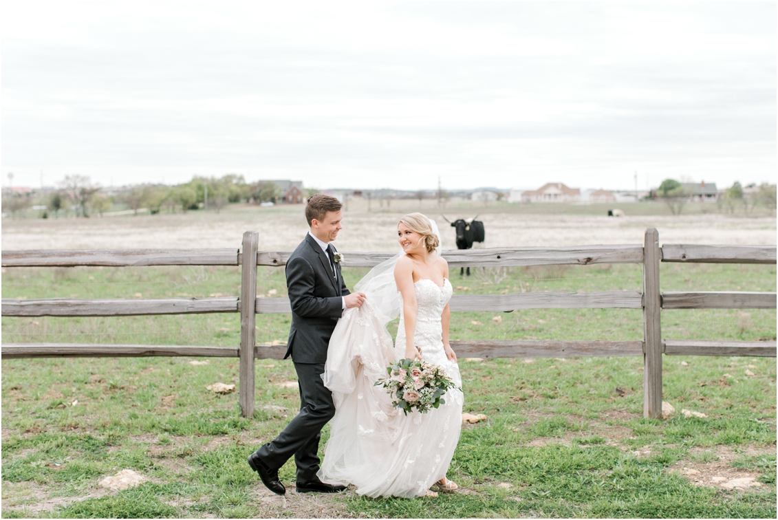 Bride and Groom portraits at Chapel Creek Ranch in Denton, Texas by Gaby Caskey Photography